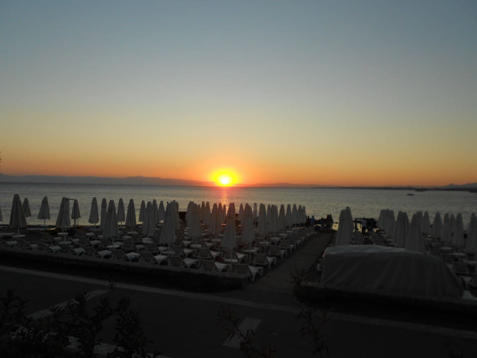 Der Sonnenuntergang ist himmlisch Can Garden Beach