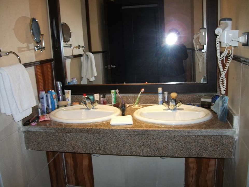 Schönes Doppelwaschbecken Pickalbatros Alf Leila Wa Leila Resort - Neverland Hurghada