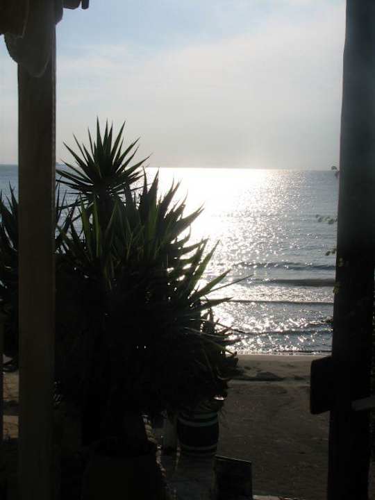 Morgen Sonne! Porto Koukla Beach