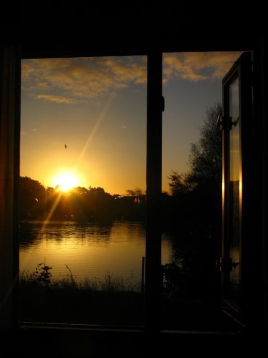 Sonnenaufgang, vom Bett aus gesehen Center Parcs Park Zandvoort