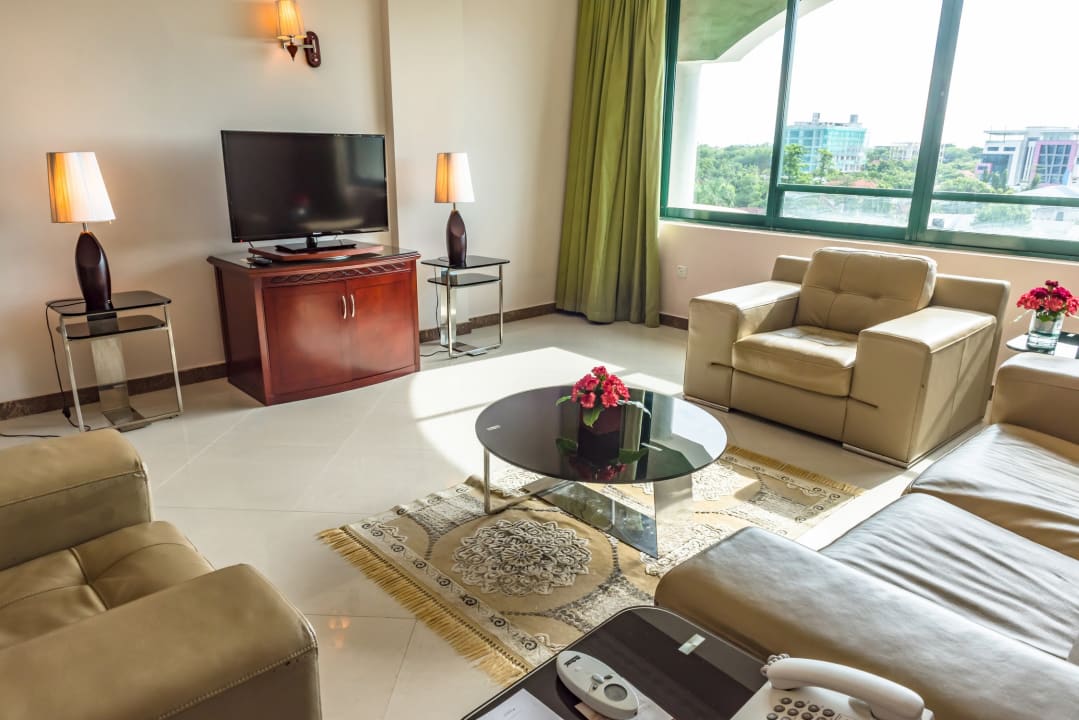 Zimmer Delta Hotels by Marriott Dar es Salaam