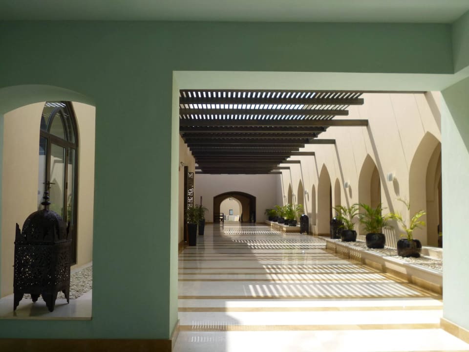 Durchgänge Salalah Rotana Resort