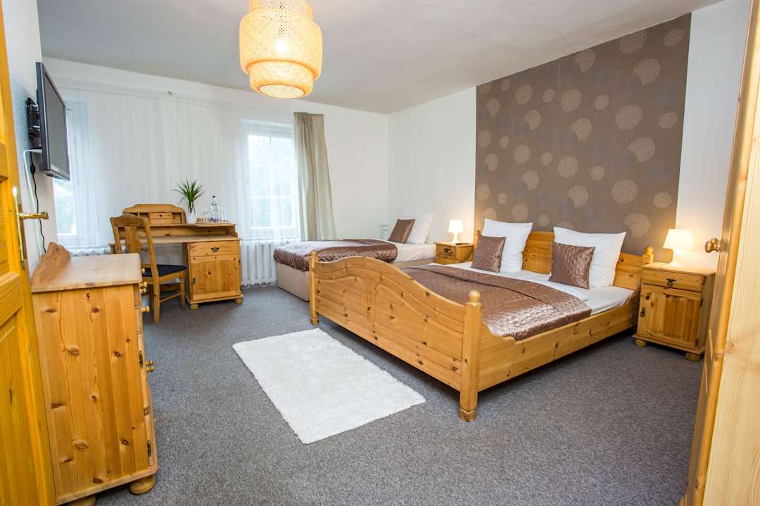 Dreibett Hostel - Zittauer Gebirge