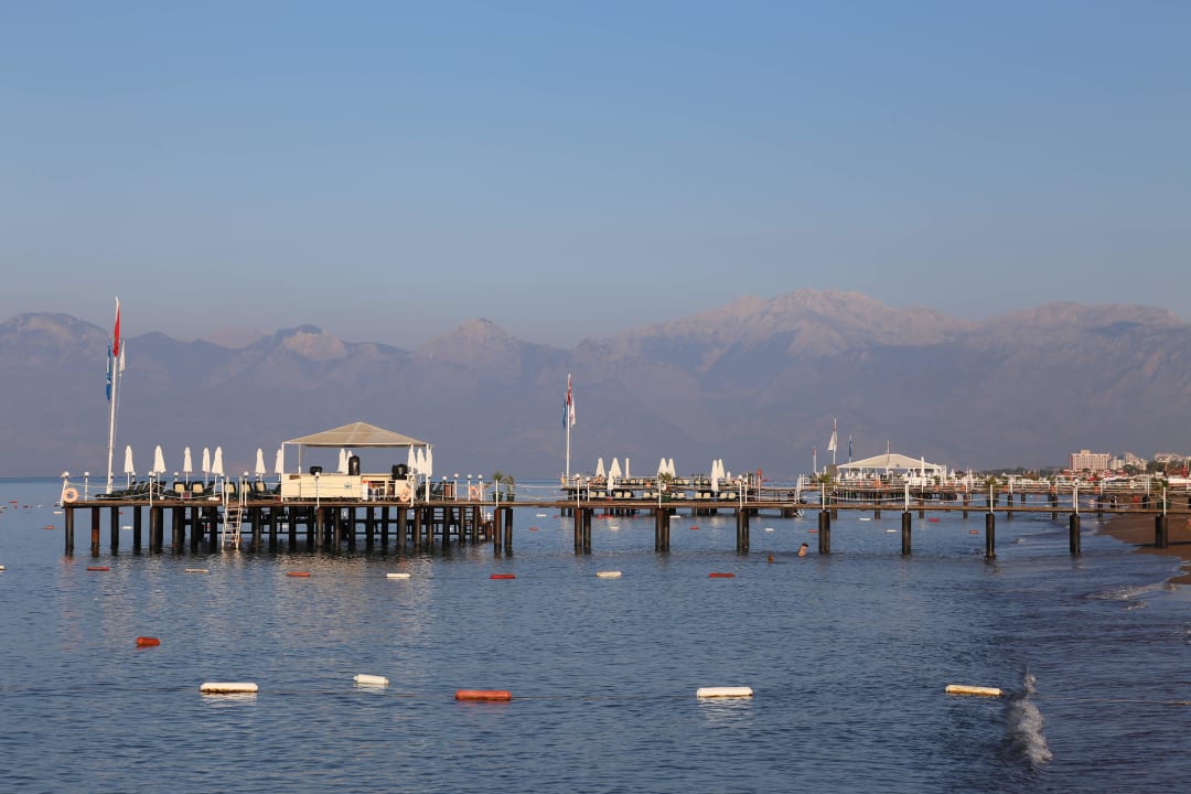 Berge Royal Wings Hotel