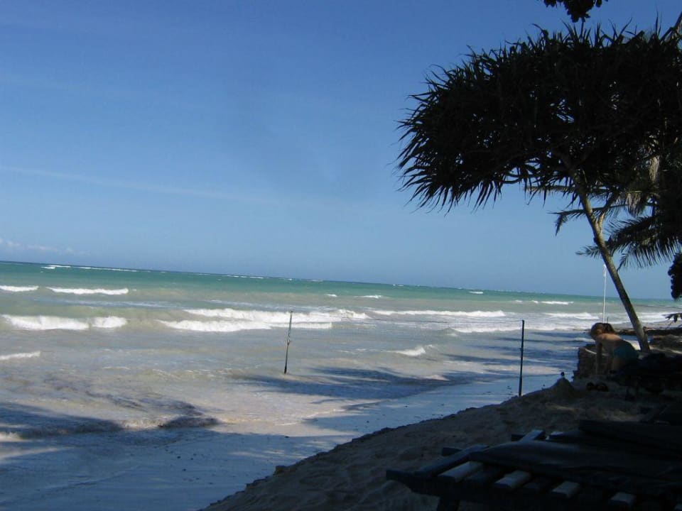 Strand bei Flut Kaskazi Beach Resort