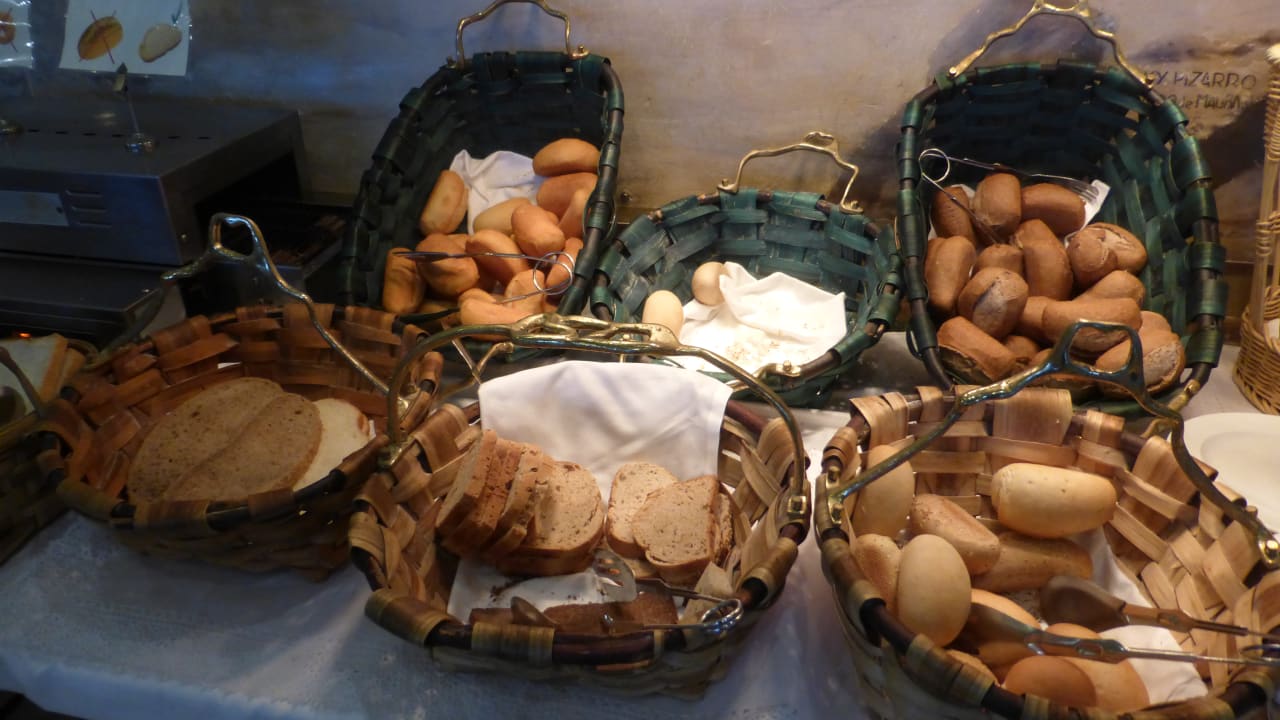 Gastro Bull Reina Isabel & Spa