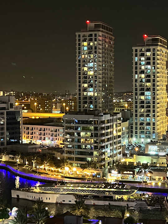 Ausblick Ramada Hotel and Suites by Wyndham Dubai JBR