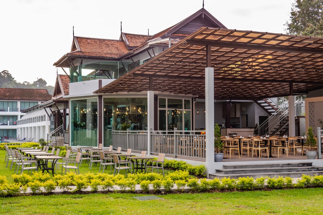 Gastro Hive Khaolak Beach Resort