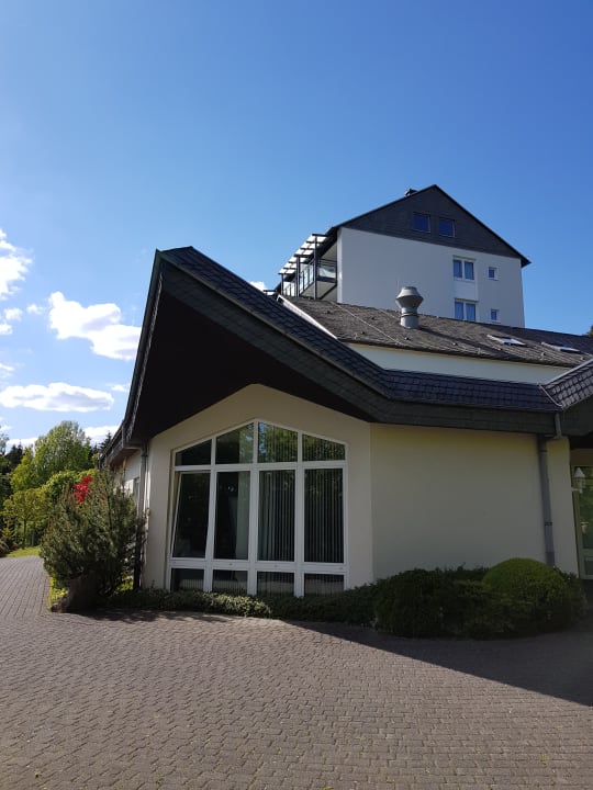 Außenansicht Hotel zum Hallenberg