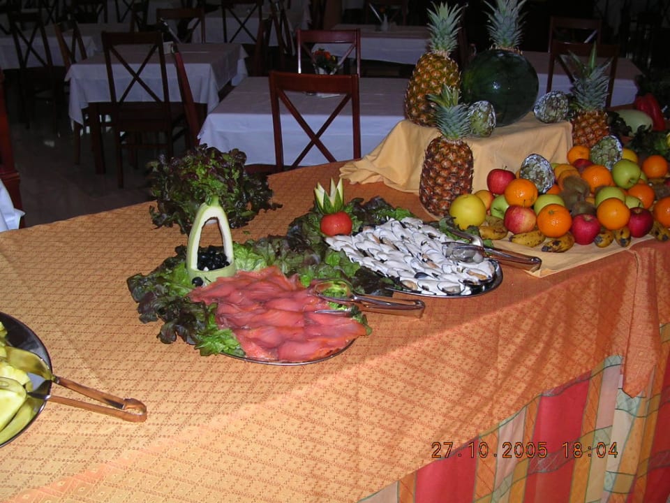 Buffet Protur Vista Badia Aparthotel