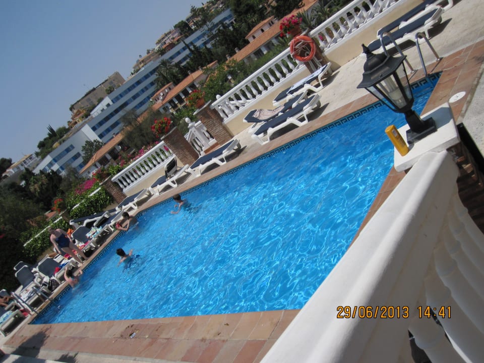 Unser schöner Pool im Hispanico Malaca Instituto Club Hispanico