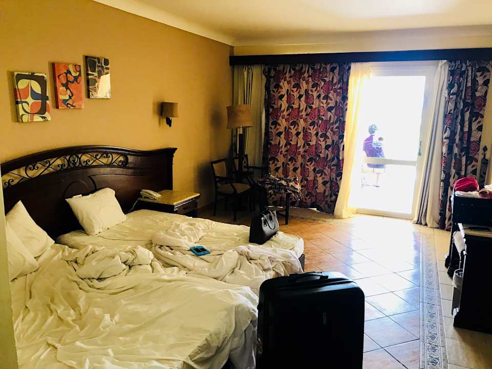 Zimmer Regency Plaza Aqua Park & Spa