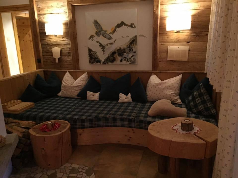 Kuschelecke Hüttendorf Ladizium