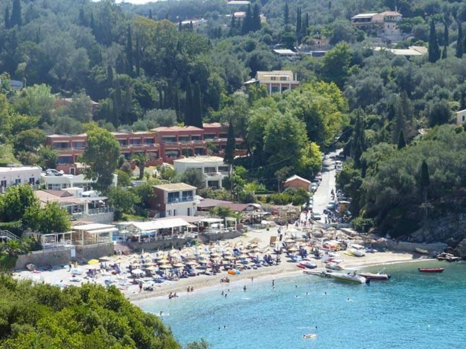 Liapades-Beach von Paleokastritsa aus (Fußweg). Hotel & Apartments Liapades Beach