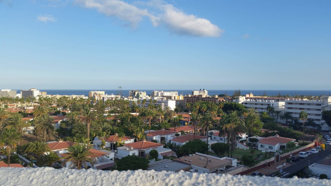 Blick vom Dach (Rondo) HL Miraflor Suites Hotel