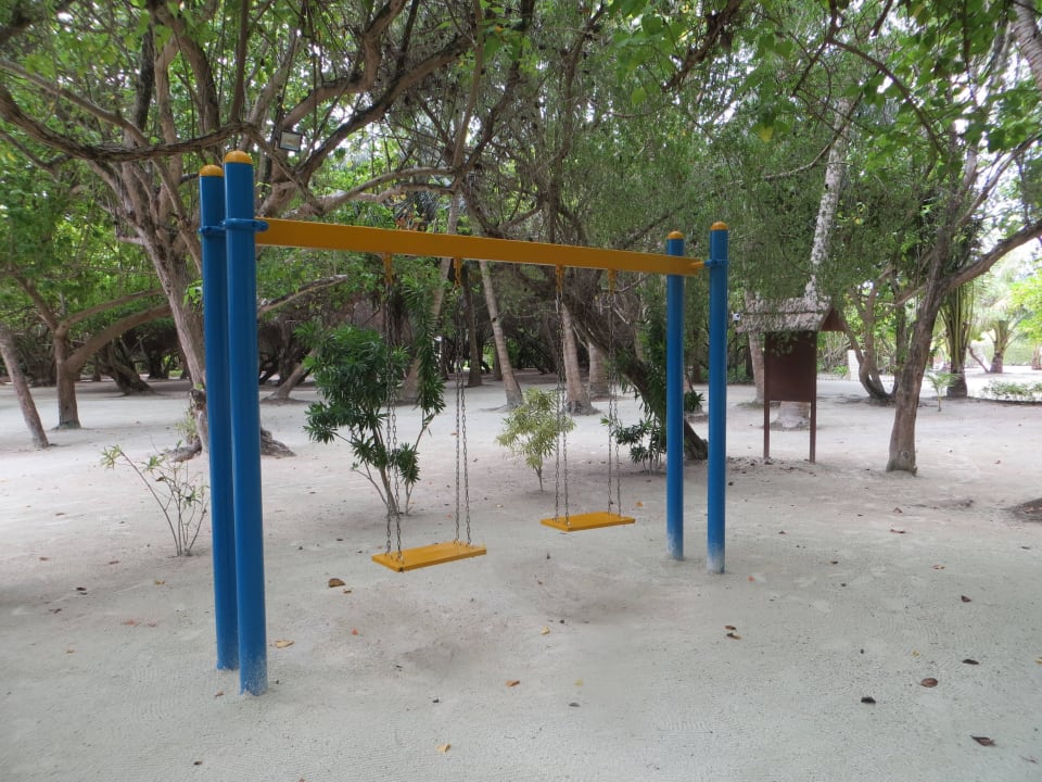 Die Wege wischen Rezeption und Boots-Anlegesteg Adaaran Select Hudhuran Fushi - Premium All Inclusive