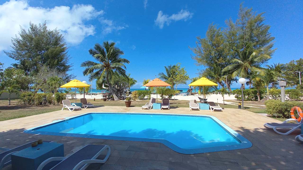 Pool Villas Cote d'Or Footprints