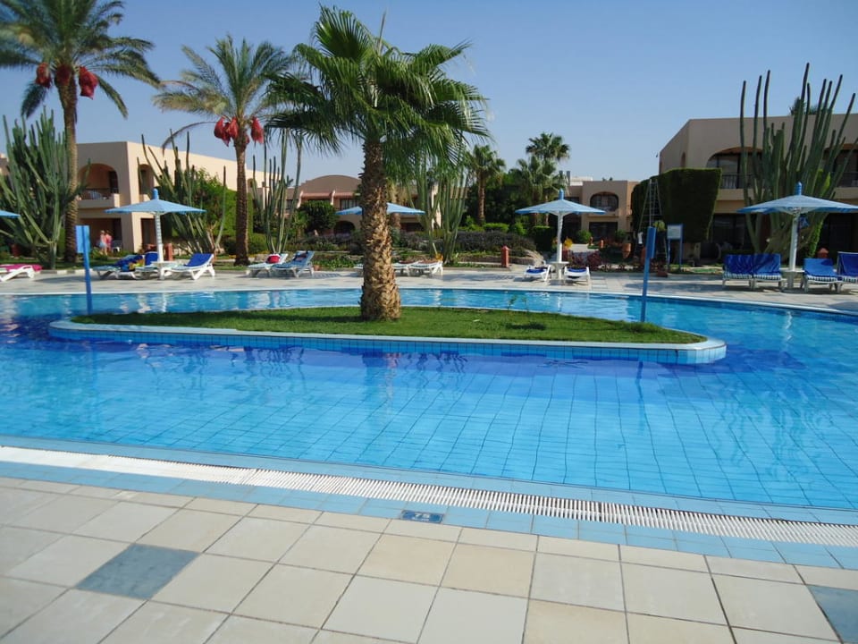 Pool Ali Baba Palace Resort