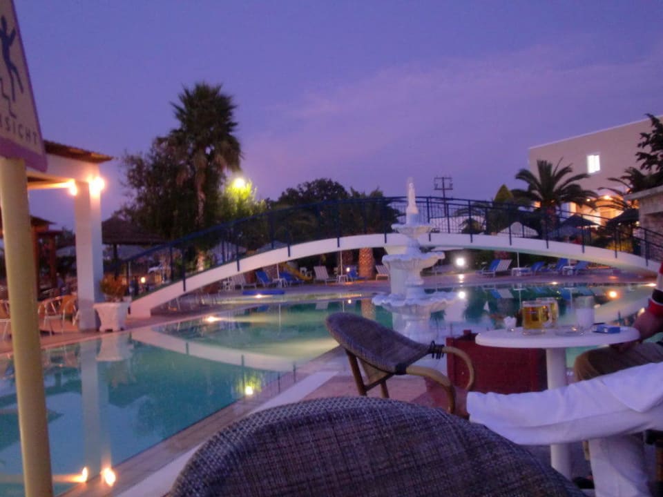 Poolanlage Hotel Corali Corali Hotel