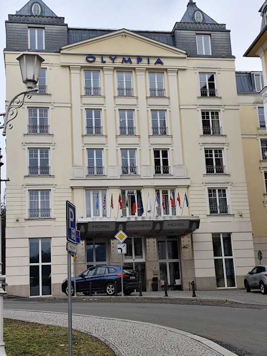 Außenansicht Hotel Olympia