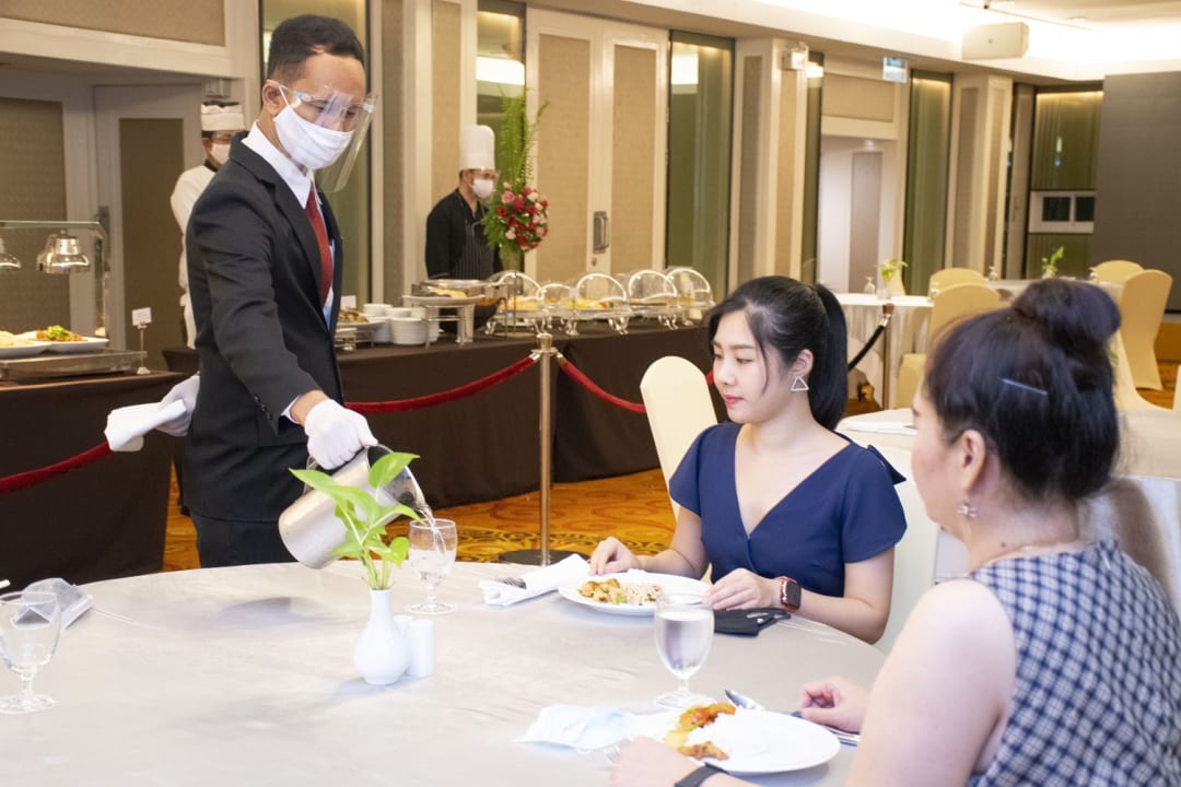 Gastro Ramada Plaza by Wyndham Bangkok Menam Riverside