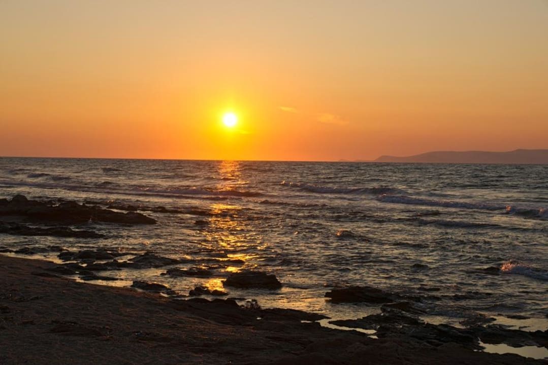 Abends am Strand TUI SUNEO Chrissi Amoudia