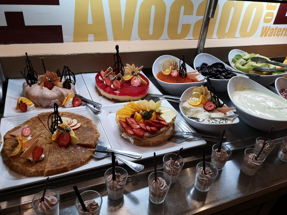 Gastro Three Corners Sea Beach Resort