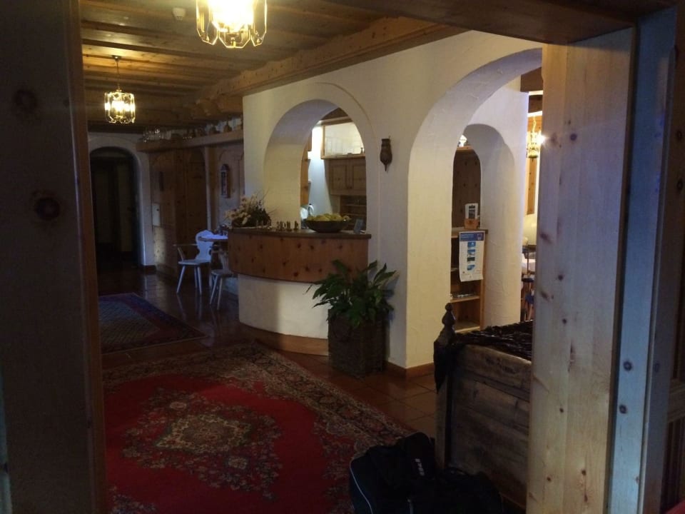 Eingangsbereich und Rezeption Parc Hotel