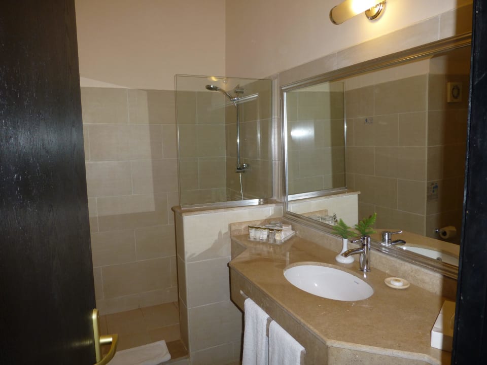 Bad Steigenberger Coraya Beach - Adults only