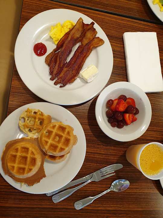 Gastro Hotel Residence Inn By Marriott Oxnard At River Ridge