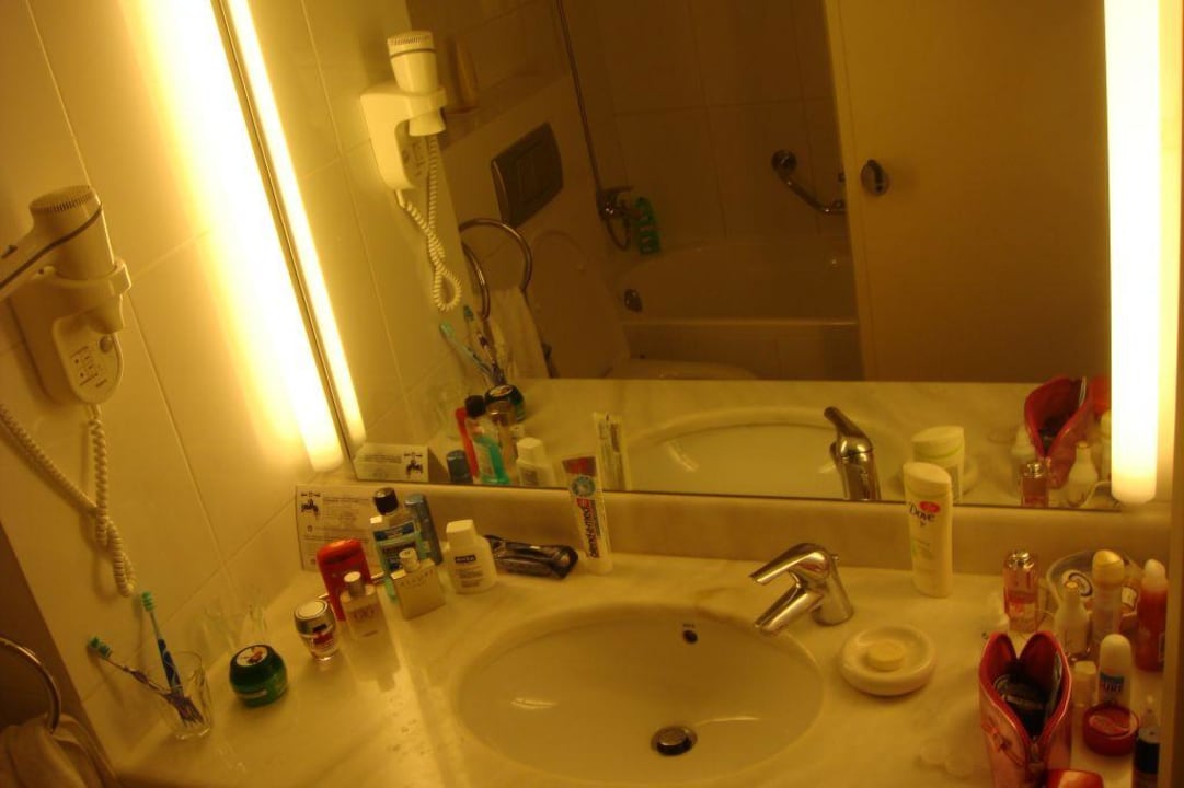 Lazienka Anissa Beach & Village