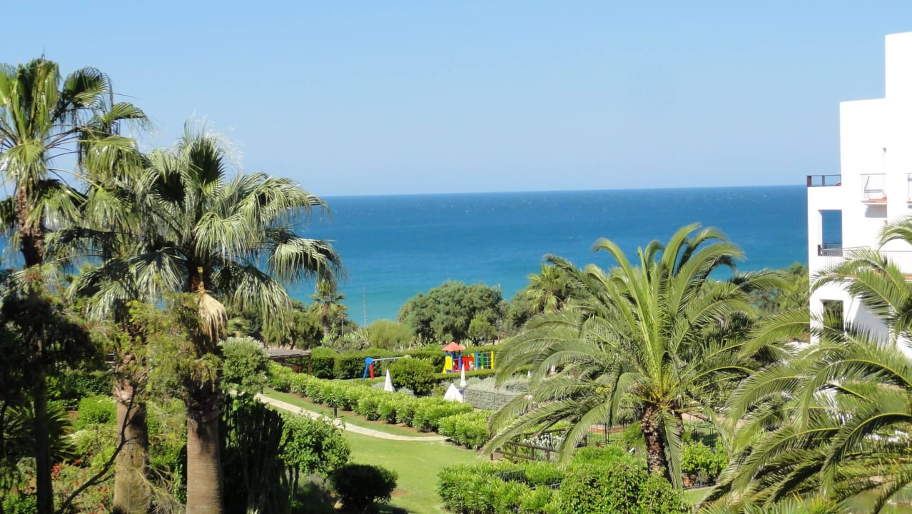 Garten zwischen beiden Hotels Fuerte Conil-Resort