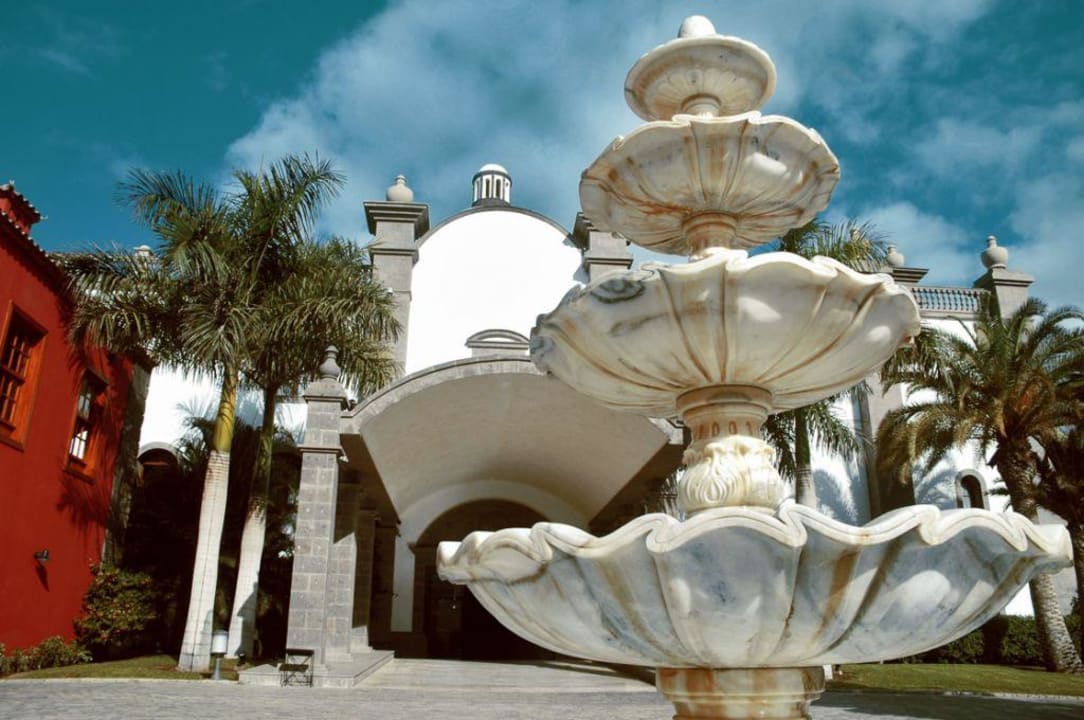 Main entrance Lopesan Villa del Conde Resort & Thalasso