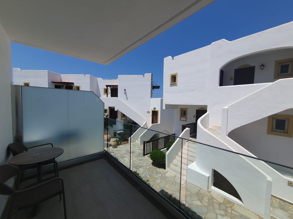 Ausblick Alexander Beach Hotel & Village Resort