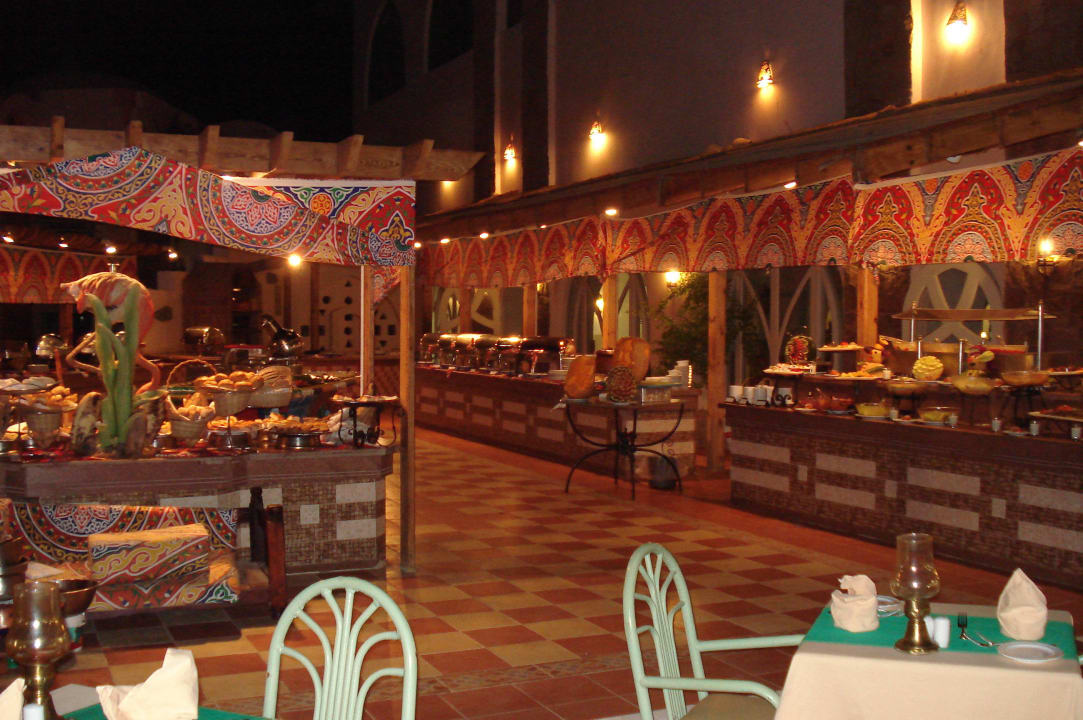 Ristorante sotto le stelle Shams Alam Beach Resort