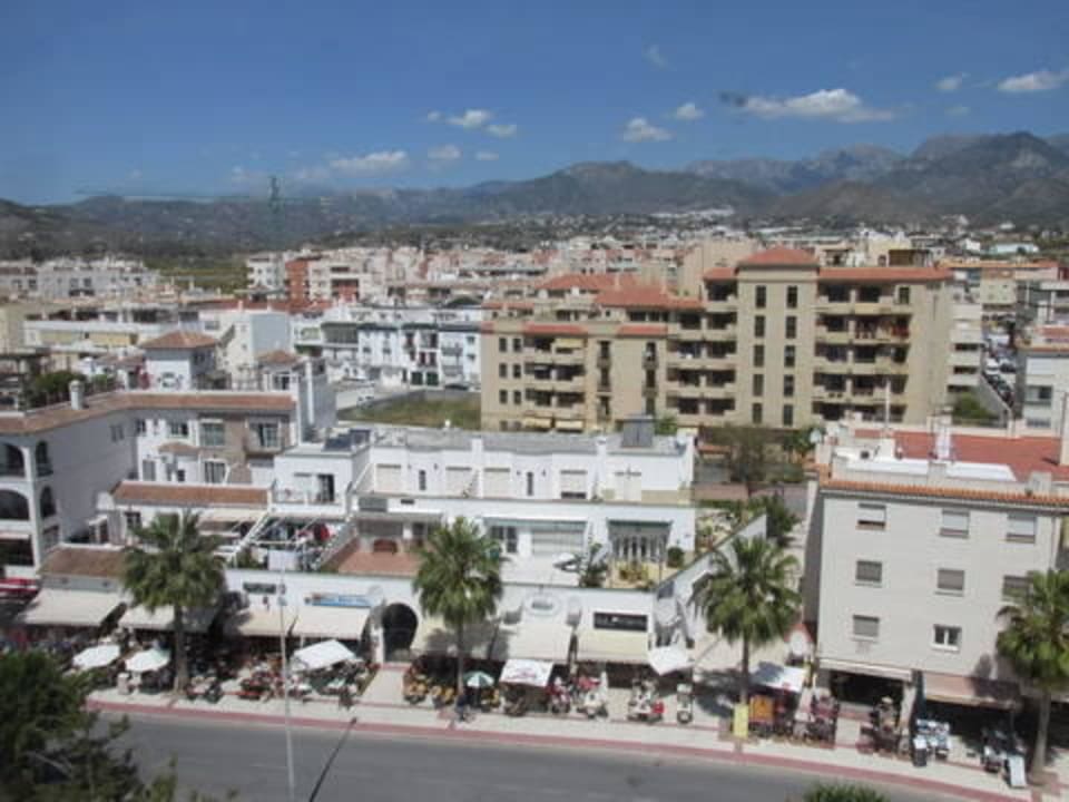 Straßentreiben vor dem Hoteleingang Hotel Riu Monica - Adults only