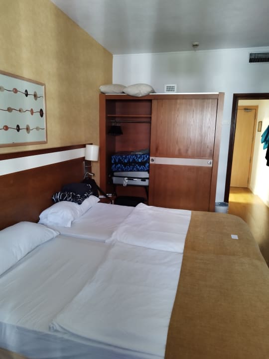 Zimmer allsun Hotel Lucana