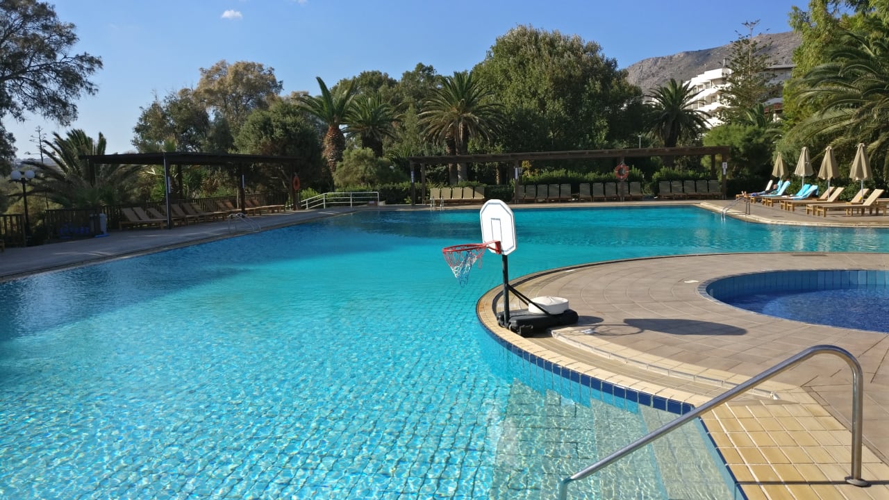 Pool Apollonia Beach Resort & Spa