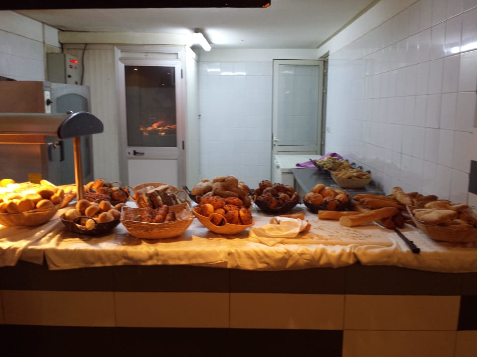 Verschiedene Brote und Brötchen Caribbean World Thalasso Djerba