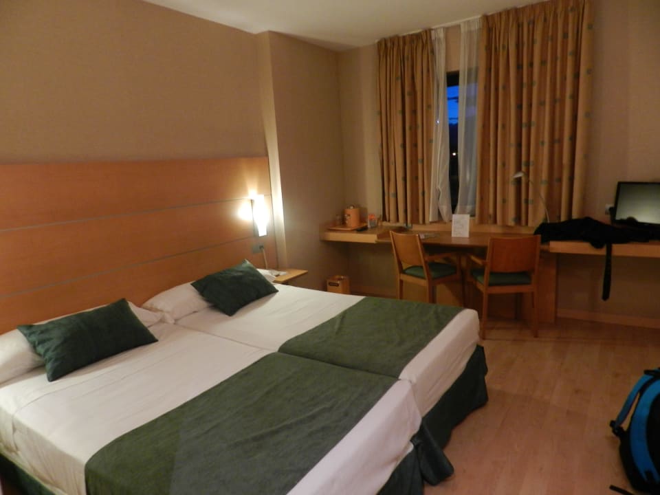 Pokój dwuosobowy Hotel Posadas de España Malaga