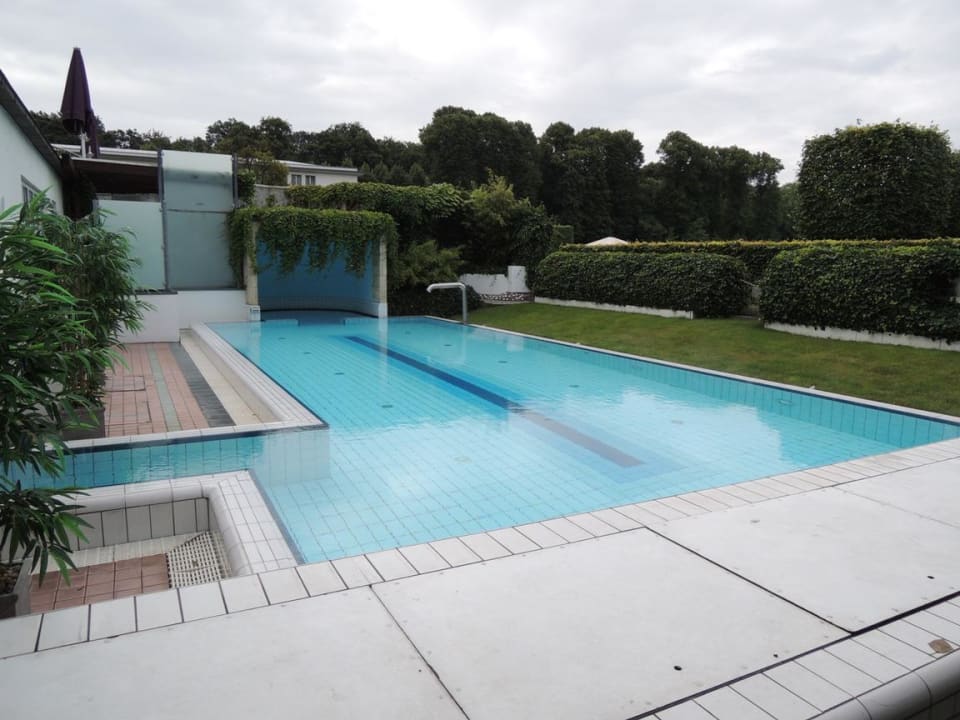 Outdoorpool Parkhotel Bremen – ein Mitglied der Hommage Luxury Hotels Collection