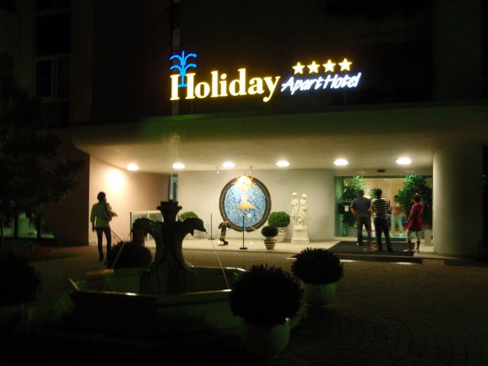 Eingangsbereich Aparthotel Holiday