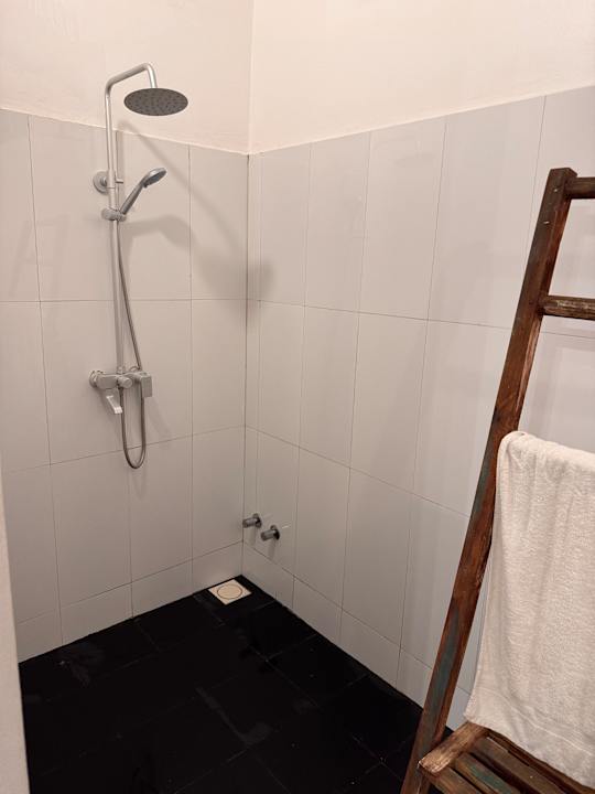 Zimmer Reef & Beach Resort