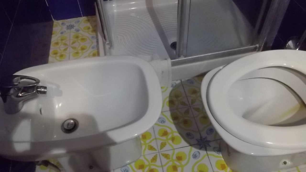 Zugang zur Dusche Hotel Paradiso