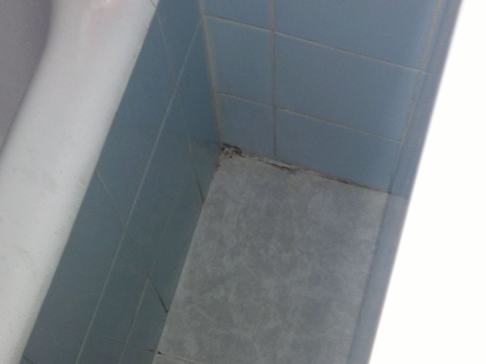 Boden im WC Celo Garden