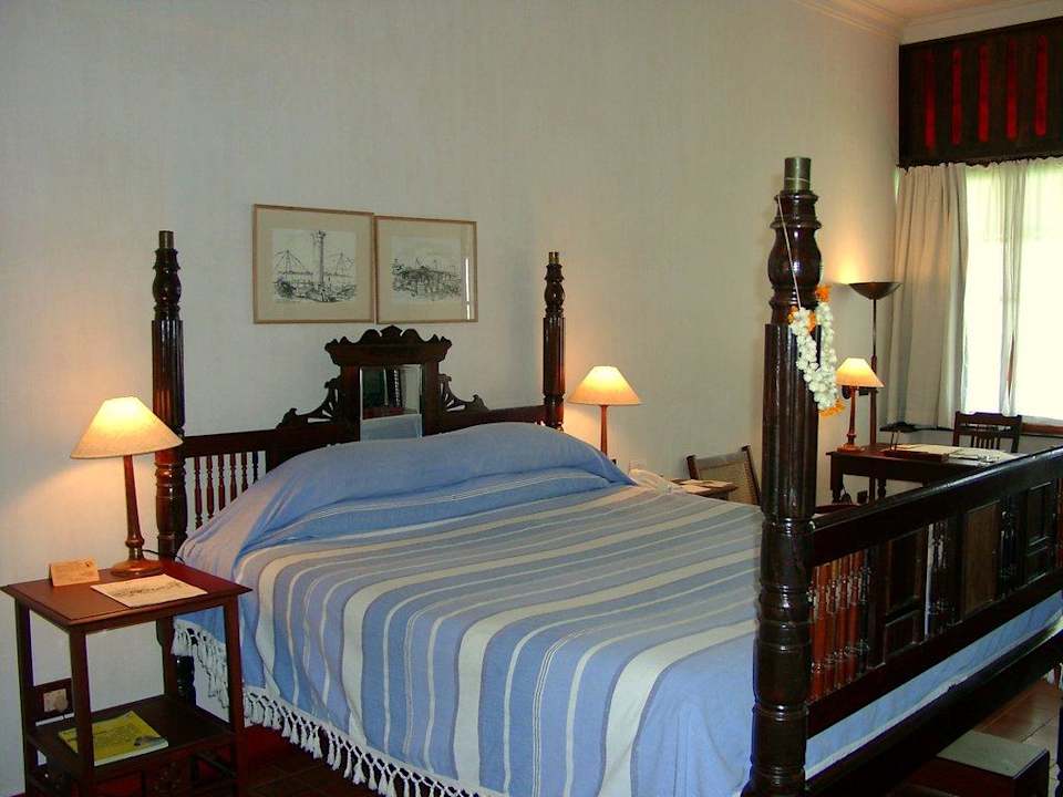 Das extrahohe Bett Hotel Brunton Boat Yard