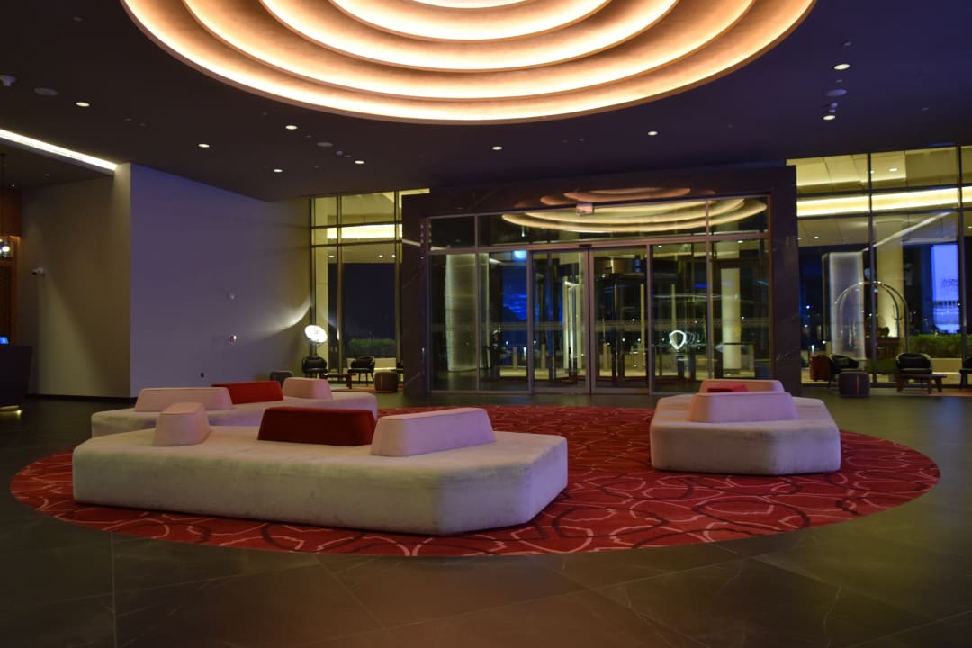 Lobby The WB Abu Dhabi, Curio Collection By Hilton
