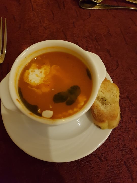 Gastro Kaisol Romance Resort