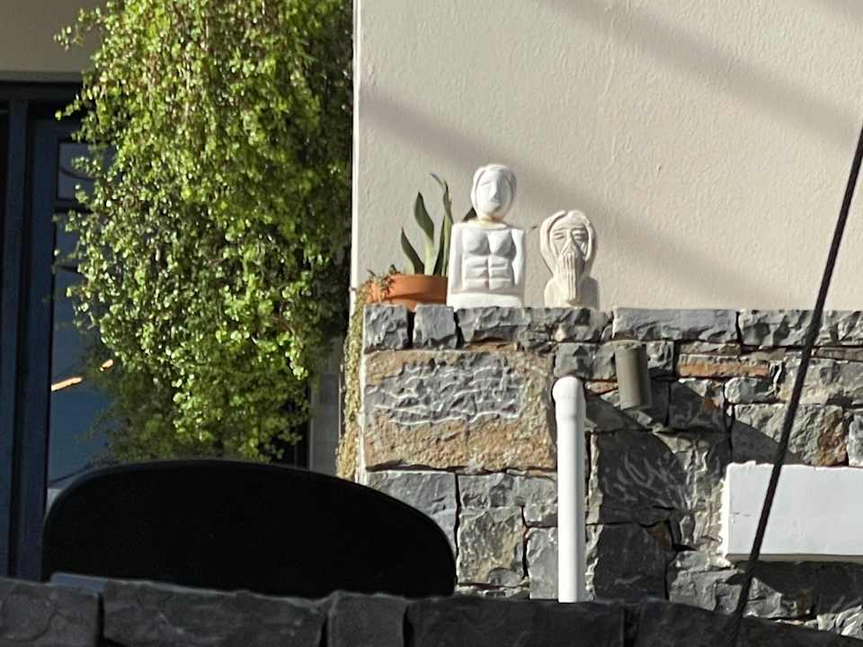 Außenansicht Nami Hotel & Suites