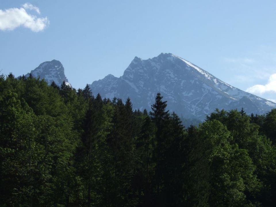 Blick zum Watzmann Alm- & Wellnesshotel Alpenhof